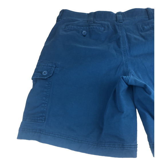 St. John's Bay Men's Cargo Shorts Size 40 Turquoise Blue Comfort Stretch - Picture 9 of 10